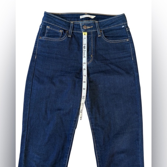 NWOT, Levi's, 721 High Rise Skinny Jeans, Size 26, Dark Blue - Picture 9 of 12